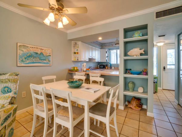 Anna Maria Island 1 Bedroom Vacation Condo Steps to Beach