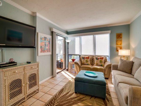 Anna Maria Island 1 Bedroom Vacation Condo Steps to Beach