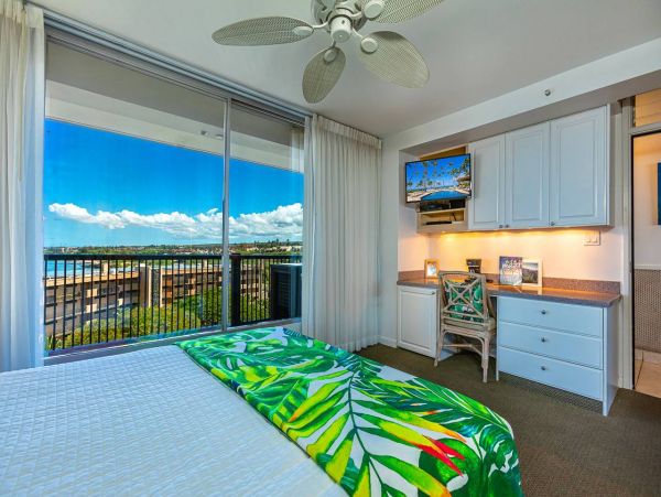 Ocean View Two Bedroom Vacation Rental Condo in Kihei