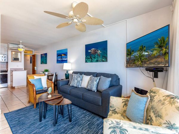 Ocean View Two Bedroom Vacation Rental Condo in Kihei