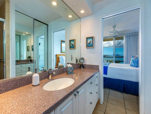 Ocean View Two Bedroom Vacation Rental Condo in Kihei