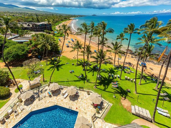 Ocean View Two Bedroom Vacation Rental Condo in Kihei