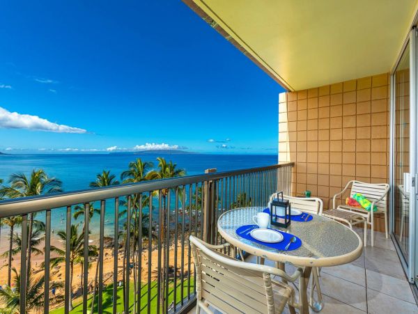 Ocean View Two Bedroom Vacation Rental Condo in Kihei