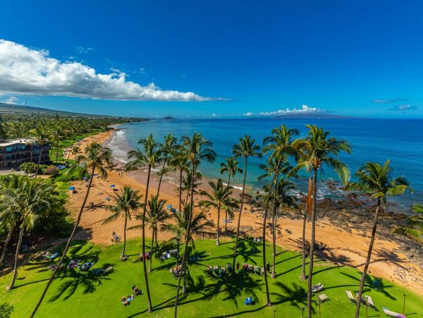Ocean View Two Bedroom Vacation Rental Condo in Kihei