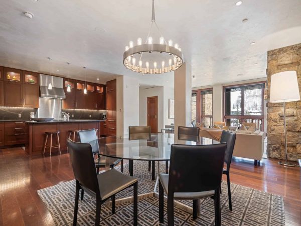 Luxury Vail Village penthouse with Valley Views