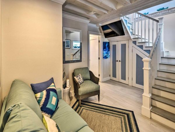 New Smyrna Beach Condo with 1 Bedroom Close to Beach