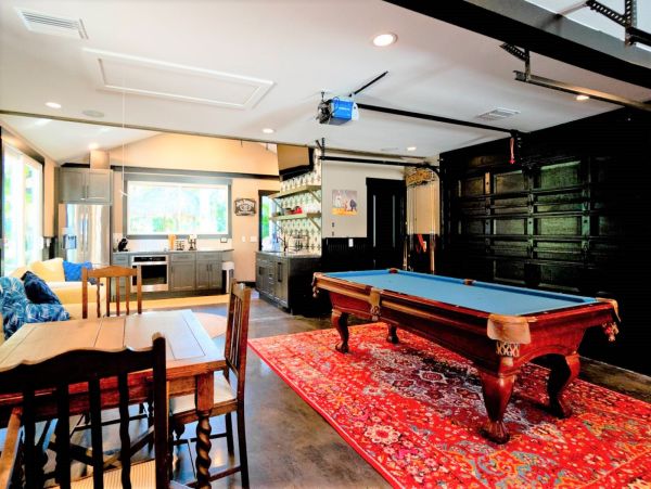 Bradenton Vacation Home Five Bedroom with Pool