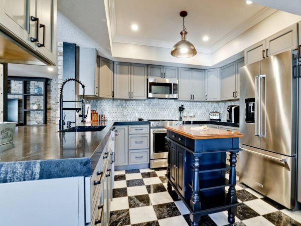 Bradenton Vacation Home Five Bedroom with Pool