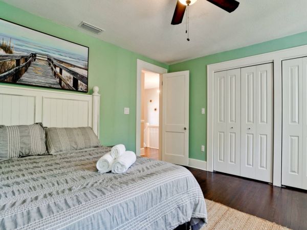 Bradenton Vacation Home Five Bedroom with Pool