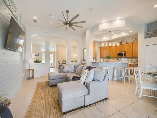 Luxury Bradenton Vacation Home Four Bedroom