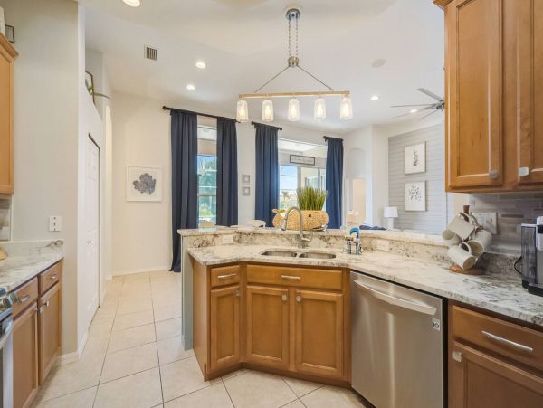 Luxury Bradenton Vacation Home Four Bedroom