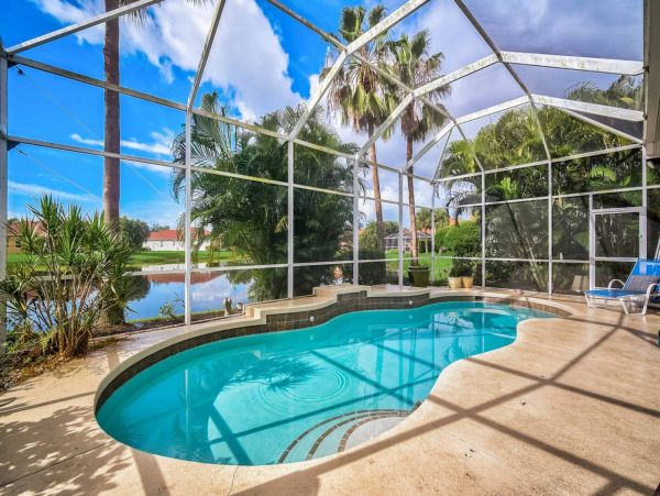 Luxury Bradenton Vacation Home Four Bedroom