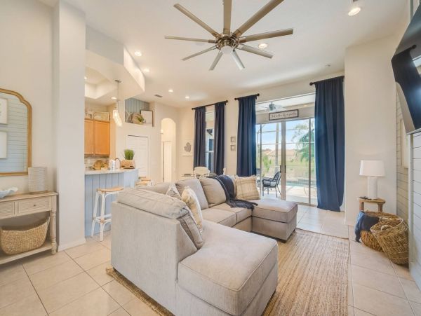 Luxury Bradenton Vacation Home Four Bedroom