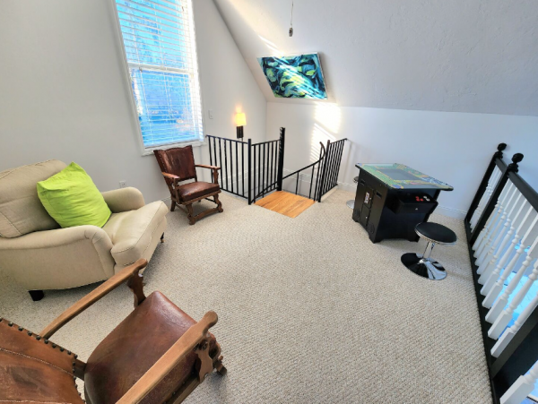 Bradenton Waterfront Oasis: Spacious Rental for 18 Guests