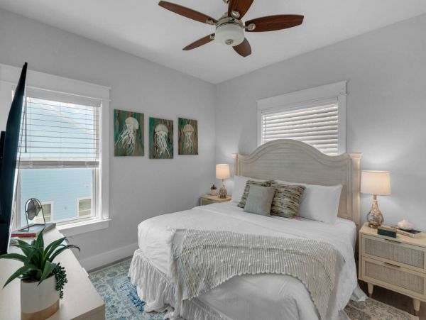 Walk to Beach Santa Rosa Beach Vacation Home 4 Bedrooms