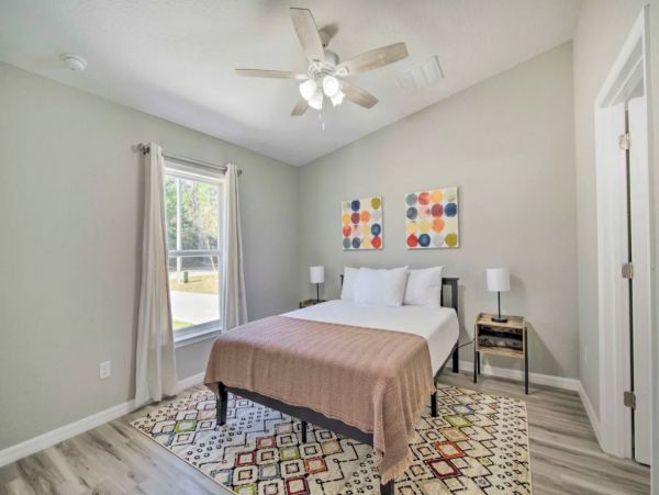 Ocala Charming Vacation Home Sleeps Six Guests