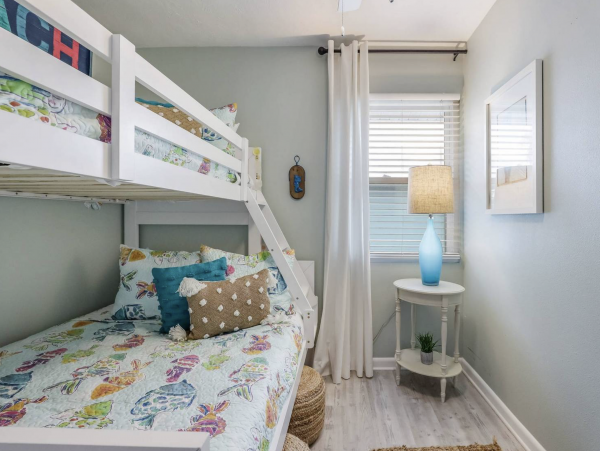 Only One Block to the Beach a Great Anna Maria Island Home