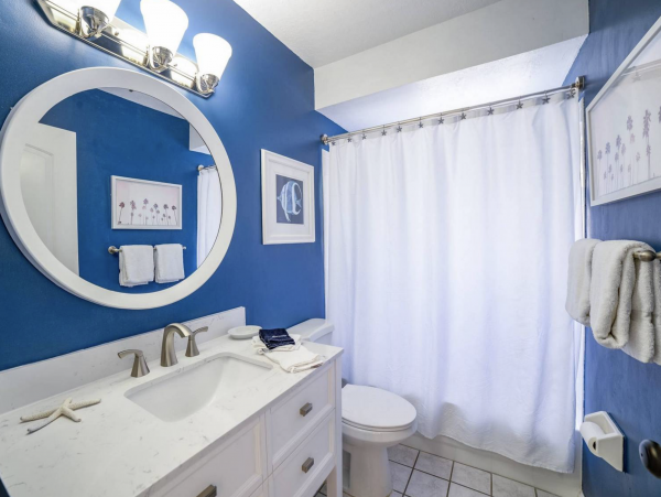 Only One Block to the Beach a Great Anna Maria Island Home