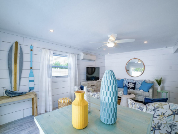 Only One Block to the Beach a Great Anna Maria Island Home