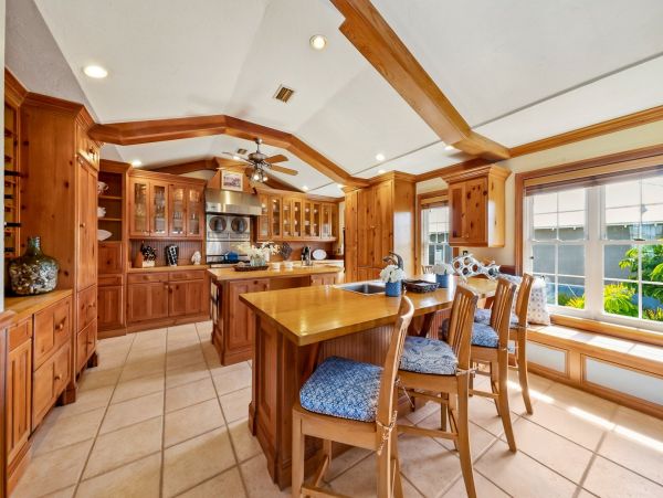 Anna Maria Vacation Home Almost on the Beach!