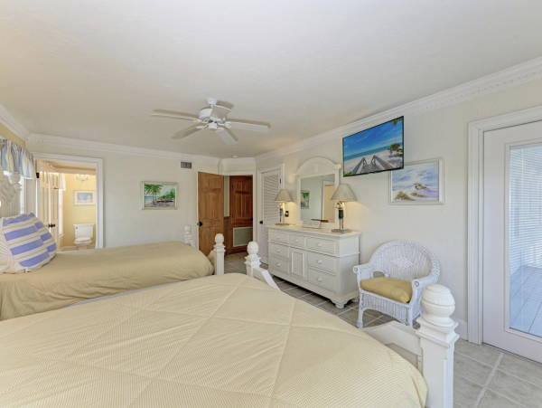 Anna Maria Vacation Home Almost on the Beach!