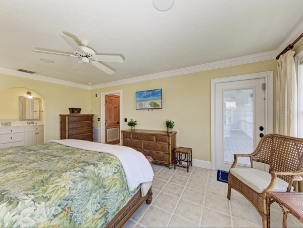Anna Maria Vacation Home Almost on the Beach!