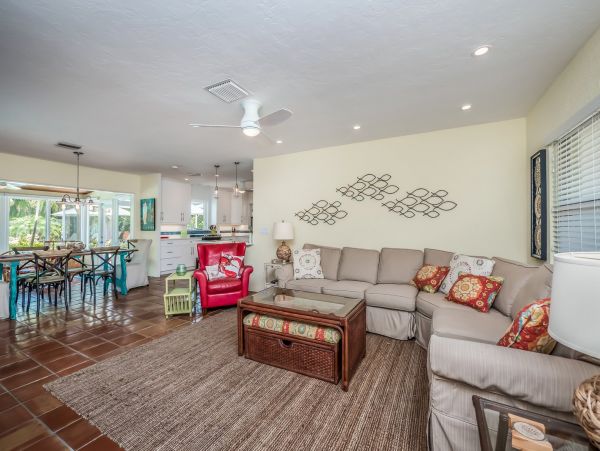 Anna Maria Vacation Rental Just Over Block to the Beach