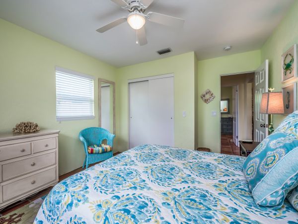 Anna Maria Vacation Rental Just Over Block to the Beach