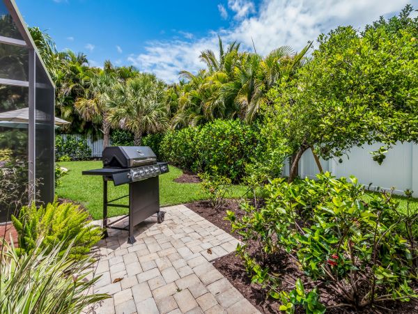 Anna Maria Vacation Rental Just Over Block to the Beach