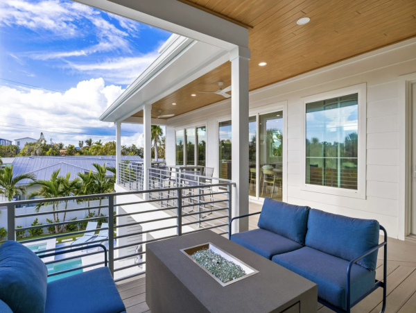 Anna Maria Island Vacation Rental - Holmes Beach Luxury Home