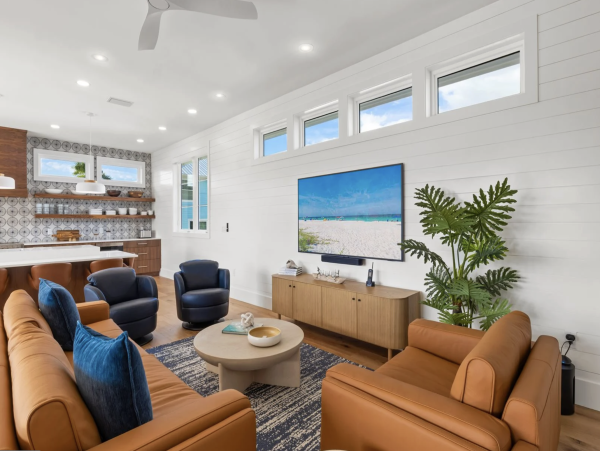 Anna Maria Island Vacation Rental - Holmes Beach Luxury Home