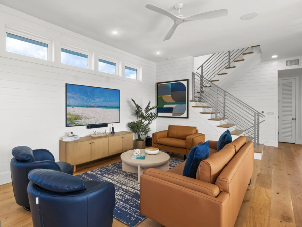 Anna Maria Island Vacation Rental - Holmes Beach Luxury Home