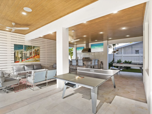 Anna Maria Island Vacation Rental - Holmes Beach Luxury Home