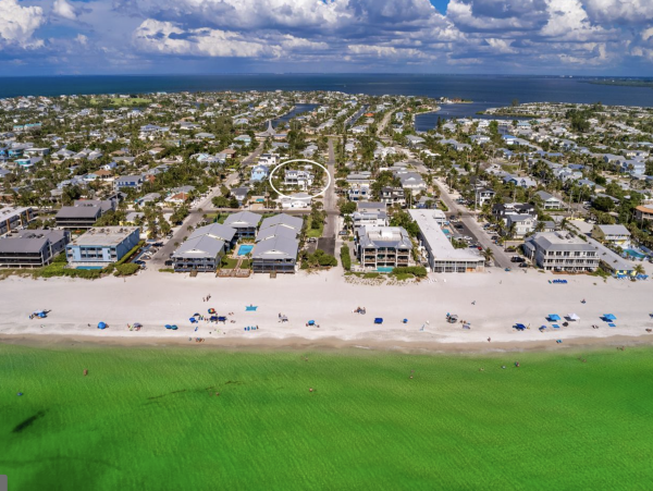 Anna Maria Island Vacation Rental - Holmes Beach Luxury Home