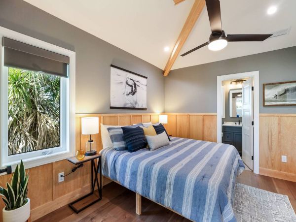 Anna Maria Luxury 4 Bedrooms, 5 Minute Walk to Beach
