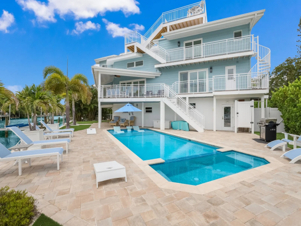 Anna Maria Island Holmes Beach Home 1035131