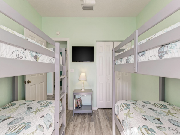 Bradenton Beach Vacation Rental Between the Gulf & the Bay