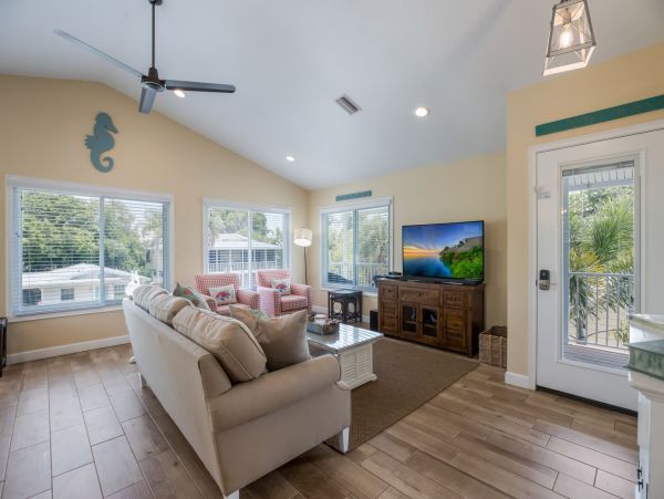 Steps to Beach Anna Maria Island Vacation Pool Home