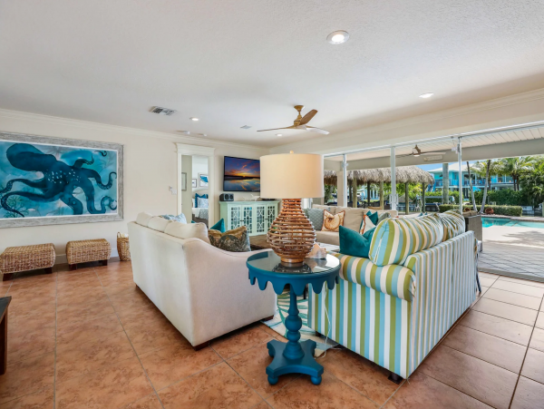 Waterside Vacation Home One Block to The Beach