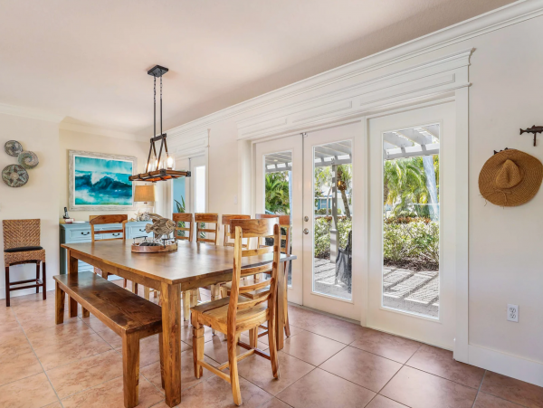 Waterside Vacation Home One Block to The Beach