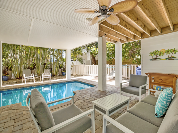 North End Anna Maria Luxury Pool Vacation Home