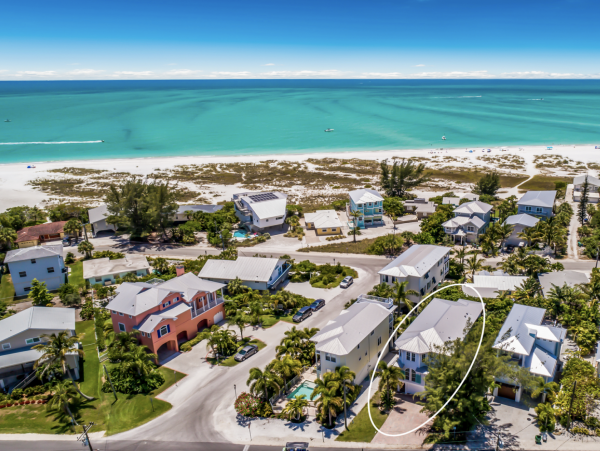 North End Anna Maria Luxury Pool Vacation Home