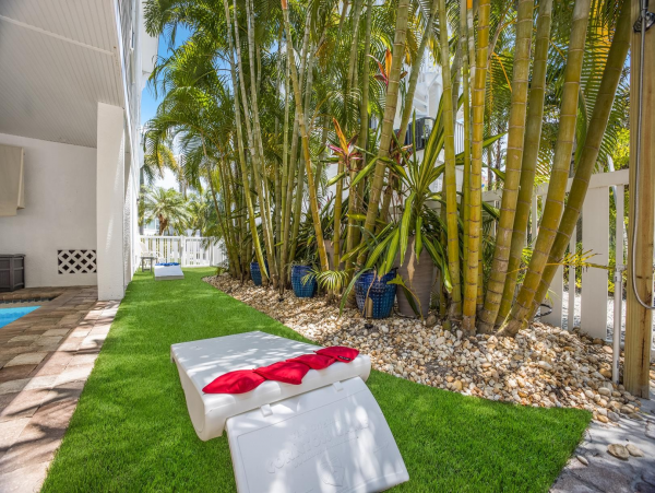 North End Anna Maria Luxury Pool Vacation Home