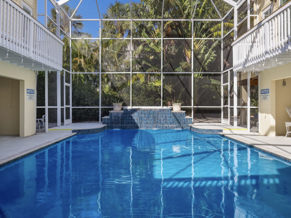 Holmes Beach Four Bedroom Lovely