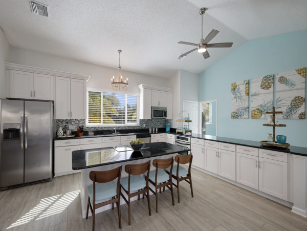 Holmes Beach Four Bedroom Lovely