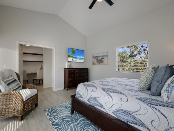 Holmes Beach Four Bedroom Lovely