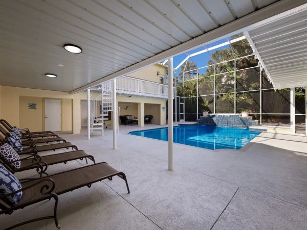 Holmes Beach Four Bedroom Lovely