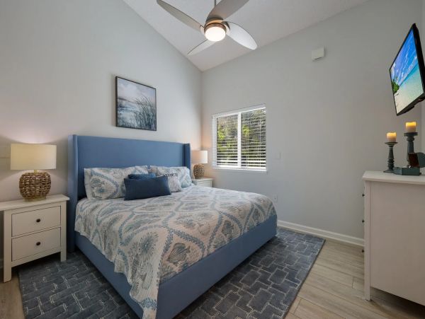 Holmes Beach Four Bedroom Lovely