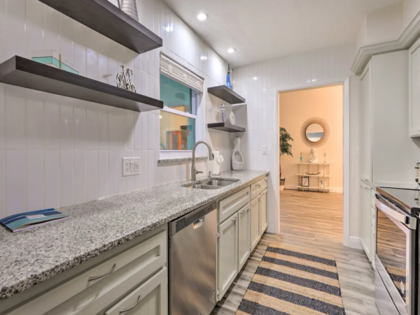 Bradenton 3 Bedroom Home with Game Room
