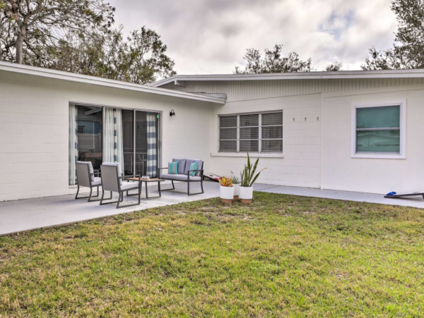 Bradenton 3 Bedroom Home with Game Room